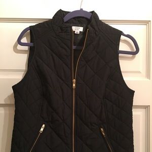Crown & ivy vest